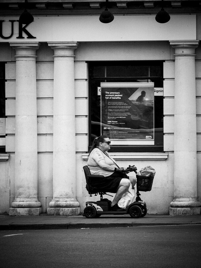 Immobile