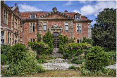 Manor House